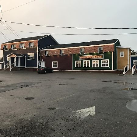 Seaport Inn Port Union Екстериор снимка